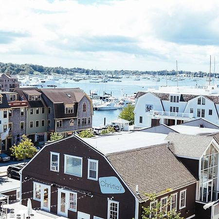 Newport Bay Club And Hotel Exterior photo